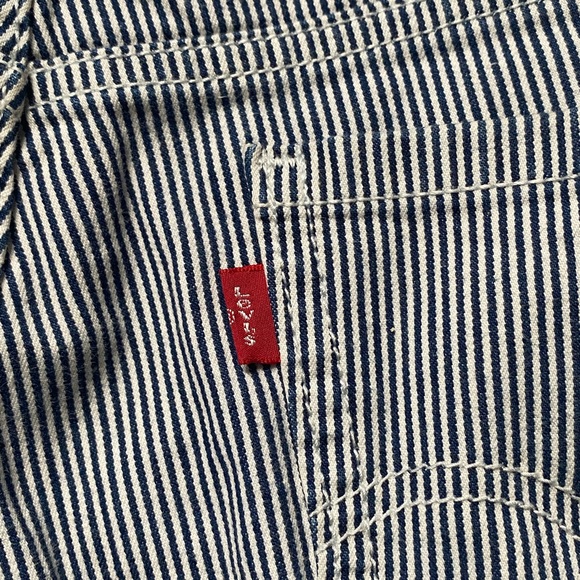 LEVIS striped shorts - Picture 5 of 5